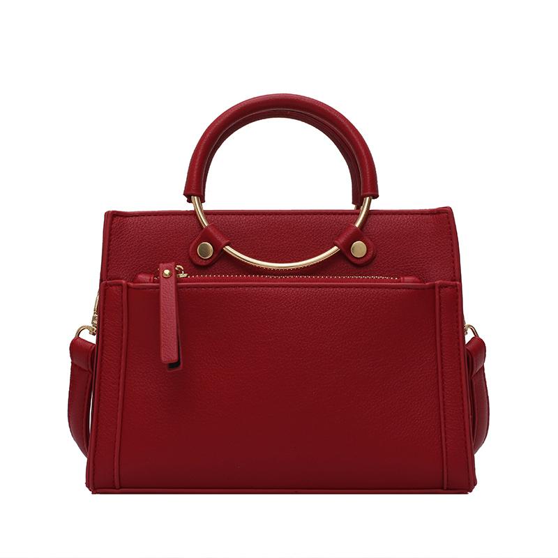 Simple Designer Handbags Small Crossbody Bag High Quality PU Leather Soft Messenger Bag for Women 2021 Purses, Black
Simple Designer Handbags Small Crossbody Bag High Quality PU Leather Soft Messenger Bag for Women 2021 Purses, Black