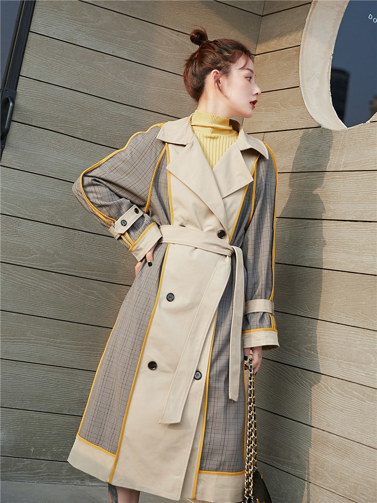 LANMREM 2020 Original Retro Hit Color Plaid Windbreaker Women's Collar Striped Double-breasted Long Coat Loose Spring 19B-a380 T200811