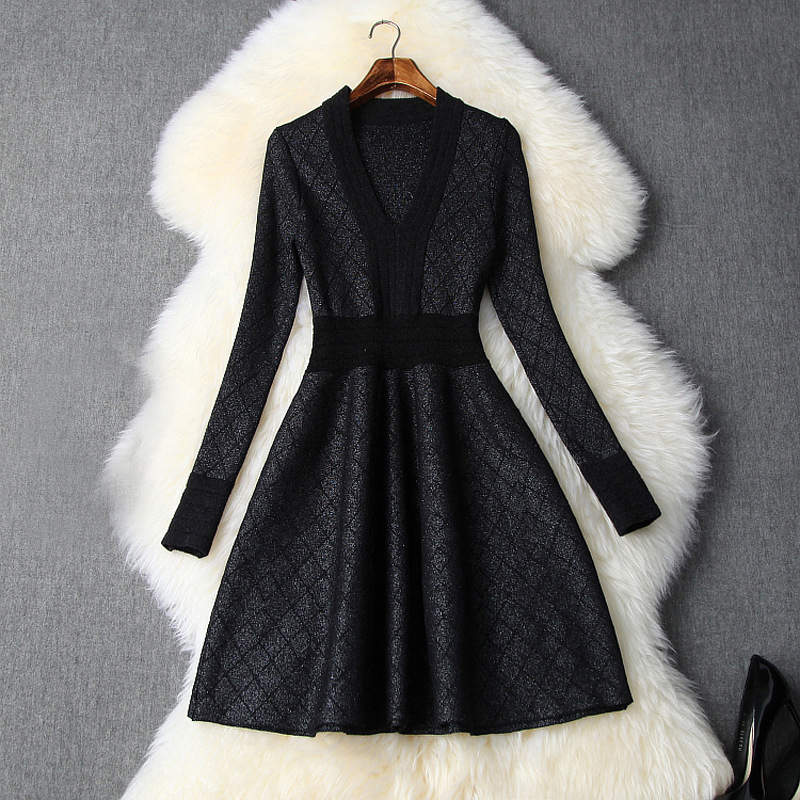 2022 Autumn Winter Black Plaid Glitter Knitted Dress Long Sleeve V Neck Buttons Short Mini Fashion Casual Dresses O2410375, Black silver
2022 Autumn Winter Black Plaid Glitter Knitted Dress Long Sleeve V Neck Buttons Short Mini Fashion Casual Dresses O2410375, Black silver