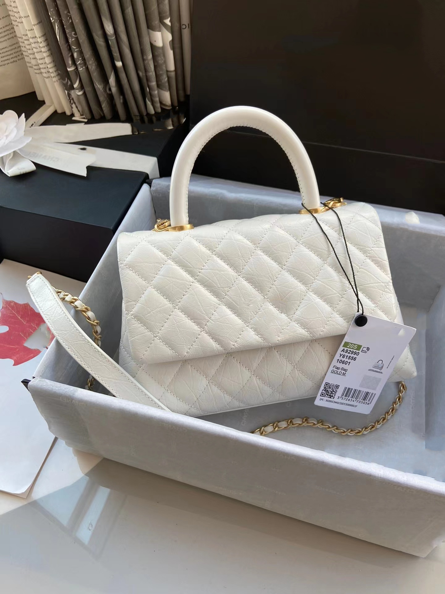 CORA Fashion Designer Bags Women's Chain Real Leather Leather Large-Capacity Shoulder Bag High Quality Quilted Messenger Handbags
CORA Fashion Designer Bags Women's Chain Real Leather Leather Large-Capacity Shoulder Bag High Quality Quilted Messenger Handbags