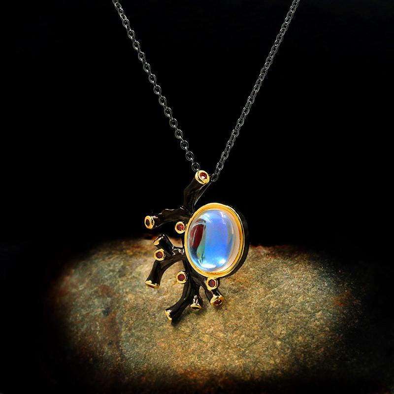 Female Red Crystal Pendant Necklace Charm Black Gold Chain Necklaces For Women Punk Oval Moonstone Wedding Necklace
Female Red Crystal Pendant Necklace Charm Black Gold Chain Necklaces For Women Punk Oval Moonstone Wedding Necklace