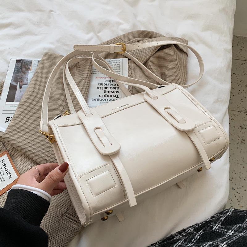 Niche Design Autumn/winter Retro Handbags New Fashion Shoulder Bag Simple Underarm Handbag Large Capacity Tote Bag Width: 28.5cm, Beige
Niche Design Autumn/winter Retro Handbags New Fashion Shoulder Bag Simple Underarm Handbag Large Capacity Tote Bag Width: 28.5cm, Beige