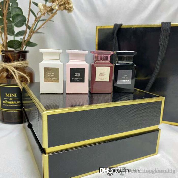 High-end Gift Box Charm Perfume four-piece set 4*7.5 ml Q version parfum four super mini dripping style lasting fragrance
High-end Gift Box Charm Perfume four-piece set 4*7.5 ml Q version parfum four super mini dripping style lasting fragrance