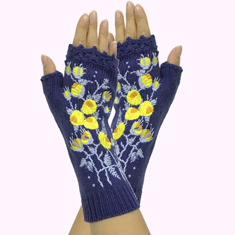 Harajuku Gloves Flower Print Ladies Wrist Sleeve Knitted Colorful Winter Half-finger Mittens Warm Cute Female Stitching Glove
Harajuku Gloves Flower Print Ladies Wrist Sleeve Knitted Colorful Winter Half-finger Mittens Warm Cute Female Stitching Glove