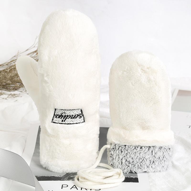 New Fashion Ladies Winter Gloves Outdoor Cycling Sports Cute Cartoon Plus Velvet Thick Windproof Warm Plush Halter Gloves1
New Fashion Ladies Winter Gloves Outdoor Cycling Sports Cute Cartoon Plus Velvet Thick Windproof Warm Plush Halter Gloves1