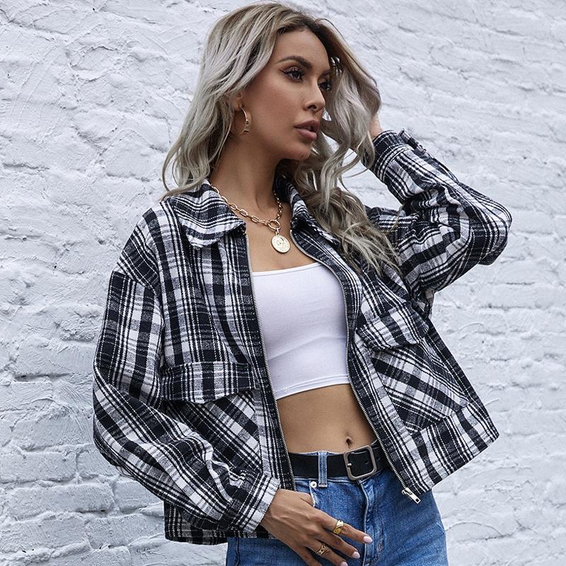 Casual Woolen Plaid Coat Jackets Women Autumn Spring Pockets Streetwear Ladies Loose Chic Jacket Coats Female 2021 New Fashion
Casual Woolen Plaid Coat Jackets Women Autumn Spring Pockets Streetwear Ladies Loose Chic Jacket Coats Female 2021 New Fashion