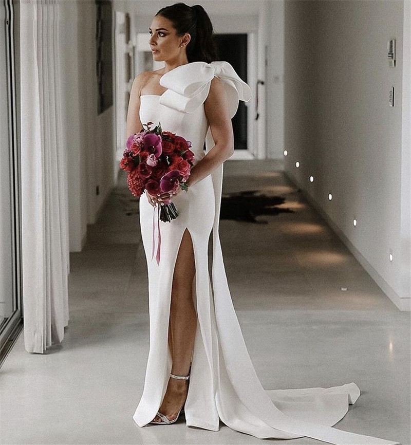 Simple Satin Long Mermaid Evening Dresses One Shoulder Bow Top White Formal Wear For Women Girls Sexy Side Split Prom Special Occasion Dress