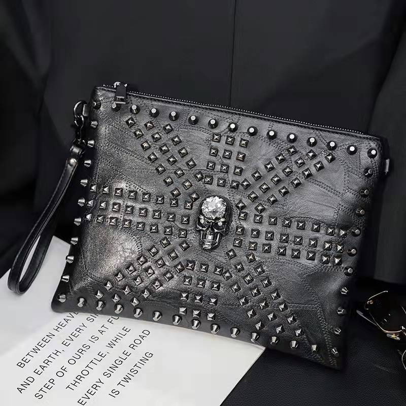 Designer shoulder bags Clutch bag for man Punk Elements Luxury Messenger bag Skull pattern Satchel high quality Fashion rivets men purse Soft leather Cross Body HBP, Freight make up the difference (not for
Designer shoulder bags Clutch bag for man Punk Elements Luxury Messenger bag Skull pattern Satchel high quality Fashion rivets men purse Soft leather Cross Body HBP, Freight make up the difference (not for