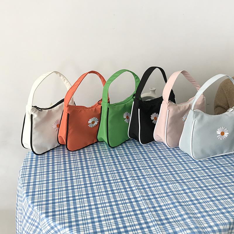 Women Small Canvas Handbag Daisy Embroidery Mini Tote Fashion Underarm Bag Zipper Half Moon Design Cloth Purse Makeup Bags, Black
Women Small Canvas Handbag Daisy Embroidery Mini Tote Fashion Underarm Bag Zipper Half Moon Design Cloth Purse Makeup Bags, Black