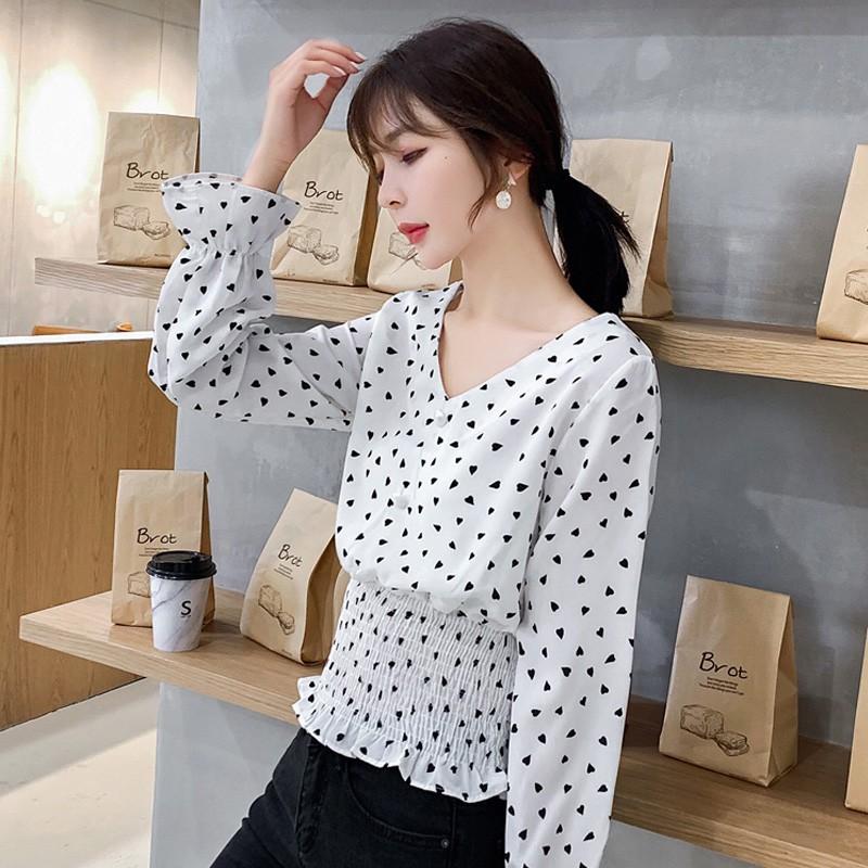 Women Autumn Polka Dot Shirts Long Sleeve Blouses Loose Flare Blouse V-neck Vintage Female Tops, Black
Women Autumn Polka Dot Shirts Long Sleeve Blouses Loose Flare Blouse V-neck Vintage Female Tops, Black