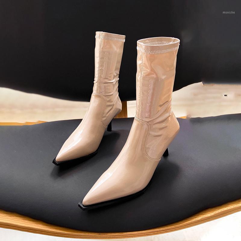 DEAT 2020 New Autumn And Winter Fashion Casual Pointed High Heel Solid Color Leather Single Shoes Women Short Cool Boots SF8061, Black
DEAT 2020 New Autumn And Winter Fashion Casual Pointed High Heel Solid Color Leather Single Shoes Women Short Cool Boots SF8061, Black