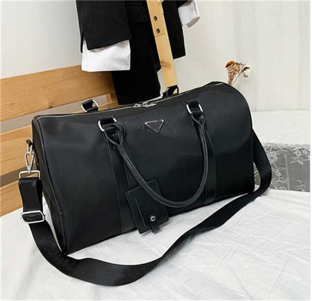 Hight Quality Men Fashion Duffle Bag Triple Black Nylon Travel Bags Mens Handle Luggage Gentleman Business Tote with Shoulder Strap Rave
Hight Quality Men Fashion Duffle Bag Triple Black Nylon Travel Bags Mens Handle Luggage Gentleman Business Tote with Shoulder Strap Rave