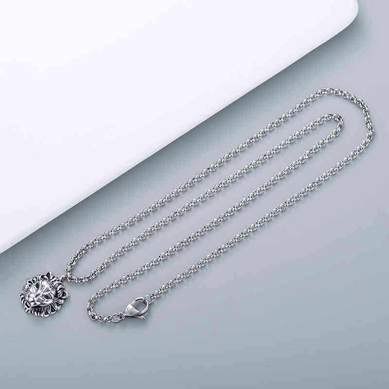 Pendant Necklaces luxurious designer Xiao Zhan's same double Thai Silver Lion Head Pendant Necklace straight jewelry
Pendant Necklaces luxurious designer Xiao Zhan's same double Thai Silver Lion Head Pendant Necklace straight jewelry
