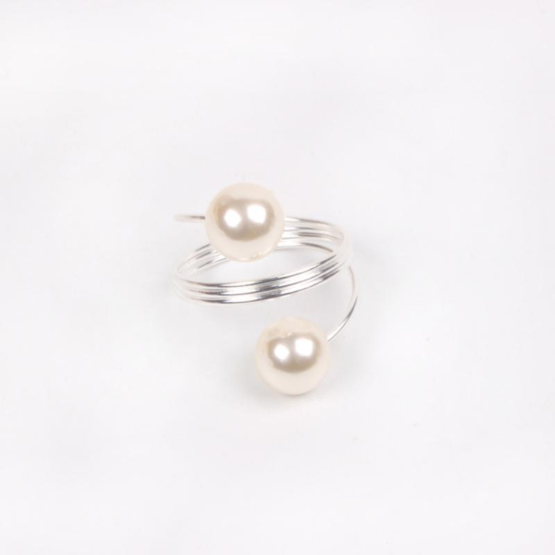 12pcs White Pearl Napkin Rings Silver Napkin Holders Serviette Buckles for Wedding Banquet Dinner Party
12pcs White Pearl Napkin Rings Silver Napkin Holders Serviette Buckles for Wedding Banquet Dinner Party
