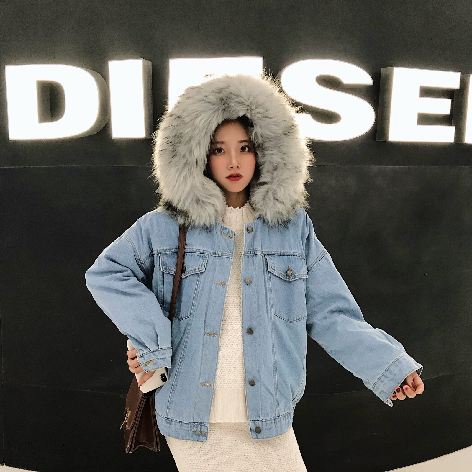 Bella Philosophy Winter Women Denim Fur Hooded Coat streetwear Lady Casual Jackets Parka Female Single Breasted Outwear 201106