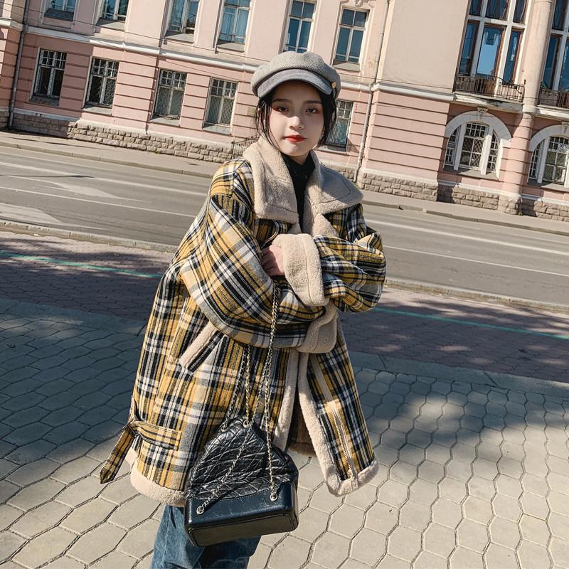 Vintage Lamb Wool Cotton Jacket Women Winter Coats 2020 New Plaid Korean Loose BF Short Thick Fashion Woolen Jackets Girls M783, Photo color
Vintage Lamb Wool Cotton Jacket Women Winter Coats 2020 New Plaid Korean Loose BF Short Thick Fashion Woolen Jackets Girls M783, Photo color
