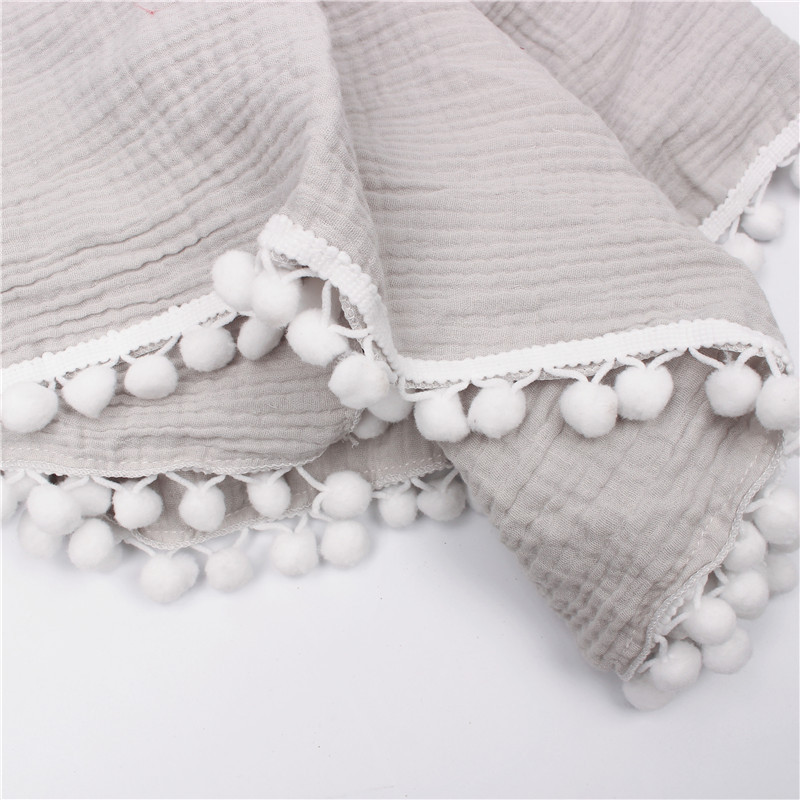 Baby Blankets Newborn Cotton Muslin Swaddle Baby Bath Blanket Bedding Pom Pom Swaddle Wraps Infant Born Photography Props Quilt LJ201204