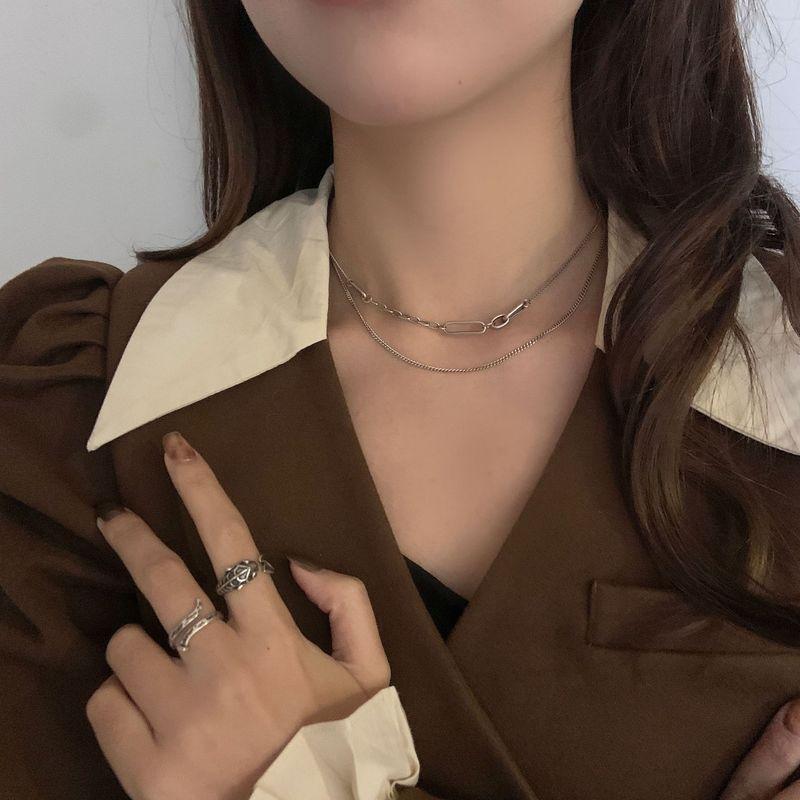 TIMEONLY Elegant Double Layering Small Linked Chain Neckalce for Women Ladies Delicate Choker Neckalces Simple Sweater Jewelry
TIMEONLY Elegant Double Layering Small Linked Chain Neckalce for Women Ladies Delicate Choker Neckalces Simple Sweater Jewelry