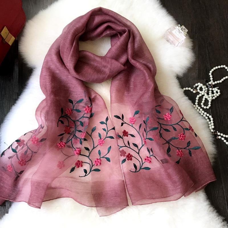 Autumn Embroidery Silk Mixed Changed The Scarf Shawl Women Scarves Foulard Soie Silk Scarf Echarpes Femme Sjaal Cachecol
Autumn Embroidery Silk Mixed Changed The Scarf Shawl Women Scarves Foulard Soie Silk Scarf Echarpes Femme Sjaal Cachecol