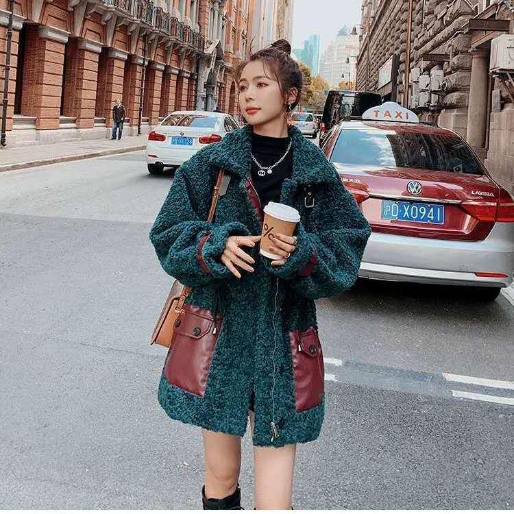Women 2021 Autumn Winter Fashion New Lamb Wool Faux Fur Coat Female Warm Soft Zipper Jacket Overcoat Casual Loose Outerwear C361, Green
Women 2021 Autumn Winter Fashion New Lamb Wool Faux Fur Coat Female Warm Soft Zipper Jacket Overcoat Casual Loose Outerwear C361, Green