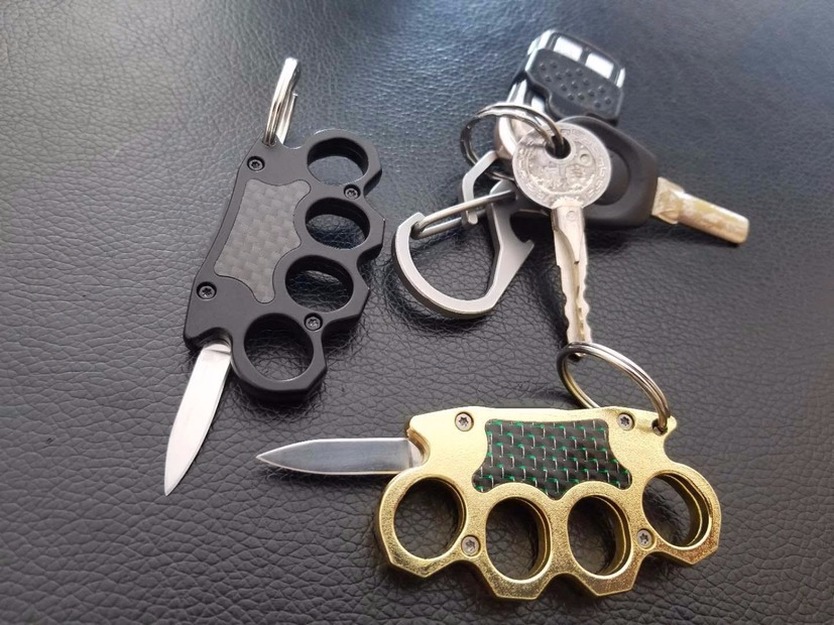Mini Keychain Knuckles Knuckle automatic auto Folding Pocket Knife Dual Action Camping Survival Tool Knifes Xmas Gift Knives 20713
Mini Keychain Knuckles Knuckle automatic auto Folding Pocket Knife Dual Action Camping Survival Tool Knifes Xmas Gift Knives 20713