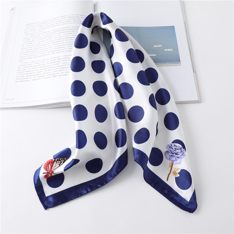 2020Foulard Vrouwelijke Sjaal Zijde Vierkante Hals Sjaals Dot Print Tas Stropdas Vrouwen Halsdoek Sjaals En Wraps Bandana
2020Foulard Vrouwelijke Sjaal Zijde Vierkante Hals Sjaals Dot Print Tas Stropdas Vrouwen Halsdoek Sjaals En Wraps Bandana