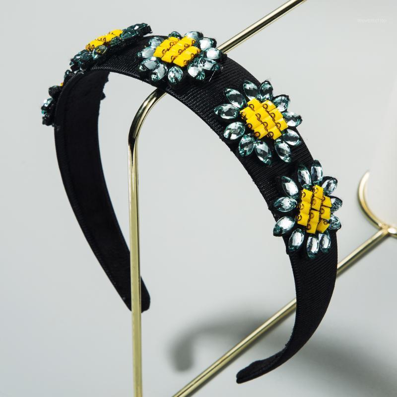 Colorful Gem Baroque Headbands For Women Hair Accessories Pearl Headband for Girls Crown Flower Hairbands Head Wrap1
Colorful Gem Baroque Headbands For Women Hair Accessories Pearl Headband for Girls Crown Flower Hairbands Head Wrap1