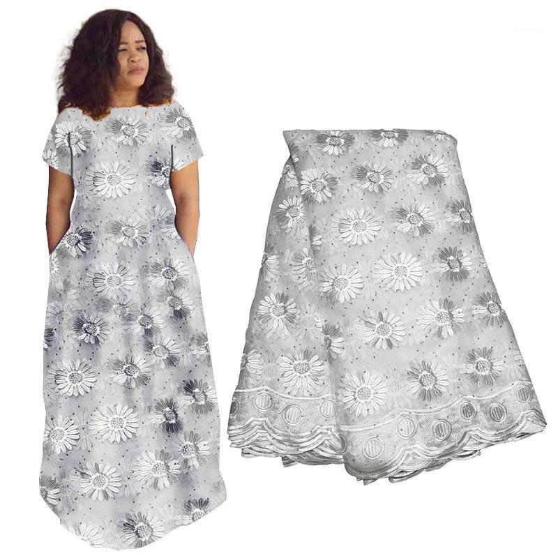 African French Lace Tulle Fabric 2020 Garment Cloth for Wedding Party Dresses with Lots Of Beads High Quality1
African French Lace Tulle Fabric 2020 Garment Cloth for Wedding Party Dresses with Lots Of Beads High Quality1