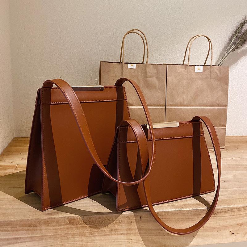 Female Crossbody Bags For Women 2020 PU Leather Luxury Handbags Designer Sac A Main Ladies Shoulder Messenger Bag, Brown 2
Female Crossbody Bags For Women 2020 PU Leather Luxury Handbags Designer Sac A Main Ladies Shoulder Messenger Bag, Brown 2