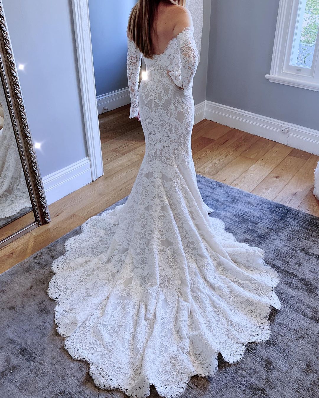 Lace Fabulous Mermaid Wedding Dresses With Long Sleeves Off The Shoulder Bridal Gowns Sweep Train Robe De Marie