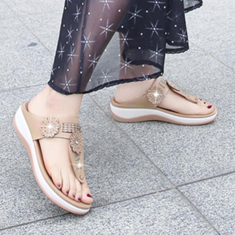 Flip flops Women's Summer Flower Rhinestones Platform Anti-Slip Sandals Slipper Indoor & Outdoor fashion casual shoes women#07291, Bk
Flip flops Women's Summer Flower Rhinestones Platform Anti-Slip Sandals Slipper Indoor & Outdoor fashion casual shoes women#07291, Bk