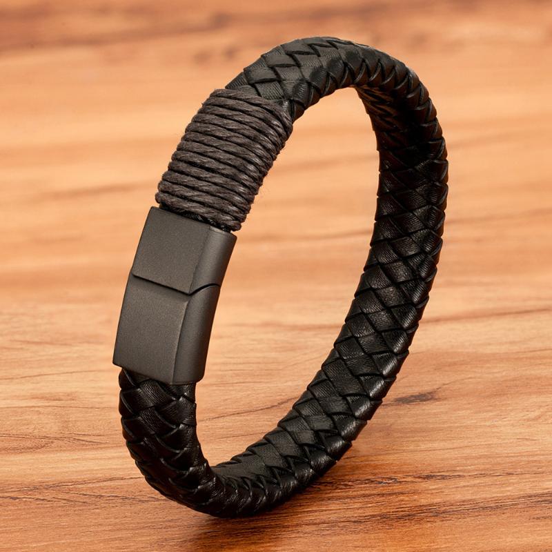 Handmade Rope Winding Stainless Steel Men's Leather Bracelet Multi-size Multi-color Selection Men's Classic Custom DIY Size
Handmade Rope Winding Stainless Steel Men's Leather Bracelet Multi-size Multi-color Selection Men's Classic Custom DIY Size