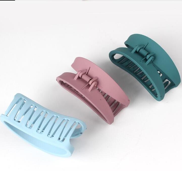 10pcs/lot 2021 NEW Out Acrylic Hair Claw Hairpin Simple Bath Clips Candy Sweet Girls Hair Crab Hair Accessories 2.68INCH