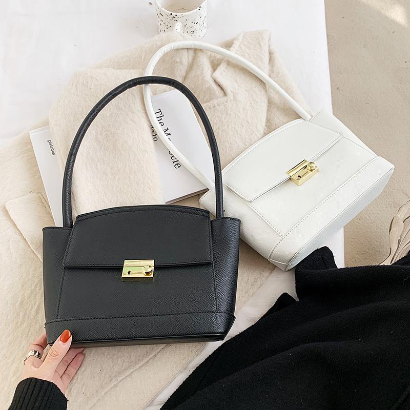 Ladies Shoulder Bag Pure Color Simple PU Female Bag Luxury Designer Female Fashion Shoulder Casual Ladies Handbag, Black
Ladies Shoulder Bag Pure Color Simple PU Female Bag Luxury Designer Female Fashion Shoulder Casual Ladies Handbag, Black