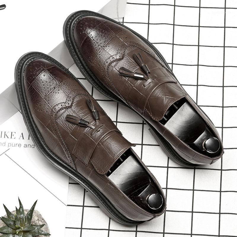Mens dress Nightclubs shoes slip on Pointed toe tassel Fashions Driving Shoes Loafers M4491, Black
Mens dress Nightclubs shoes slip on Pointed toe tassel Fashions Driving Shoes Loafers M4491, Black