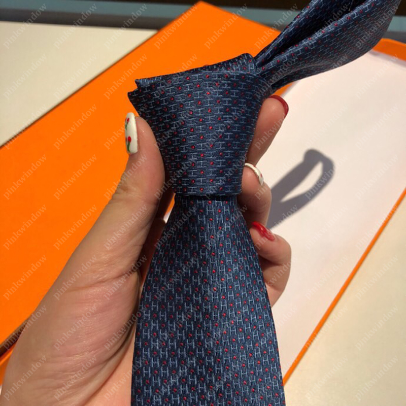 Silk Tie Neck Ties Mens Luxurys Designers Tie Business Cinturones De Diseño Mujeres Ceintures Design Femmes Ceinture hotsale 20121506L
Silk Tie Neck Ties Mens Luxurys Designers Tie Business Cinturones De Diseño Mujeres Ceintures Design Femmes Ceinture hotsale 20121506L