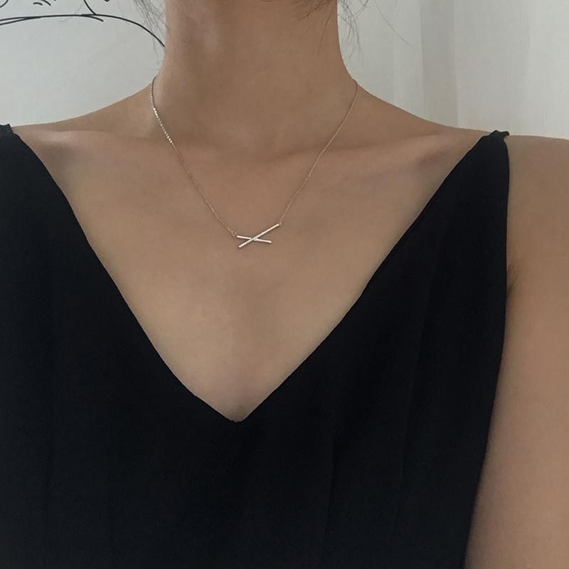 Necklace Female Korean Version Of Simple Student Temperament Cold Wind Chic Personality Short Niche Net Red Clavicle Chain Wild
Necklace Female Korean Version Of Simple Student Temperament Cold Wind Chic Personality Short Niche Net Red Clavicle Chain Wild