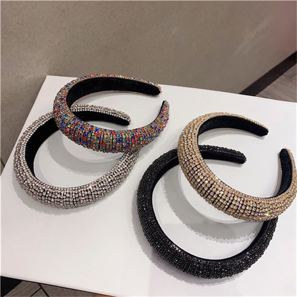 VMAE 2021 Rhinestone Sponge Headbands Hairband Wholesale 4 Colors Women Wide Thick Baroque Headband Hair Accessories for Women
VMAE 2021 Rhinestone Sponge Headbands Hairband Wholesale 4 Colors Women Wide Thick Baroque Headband Hair Accessories for Women