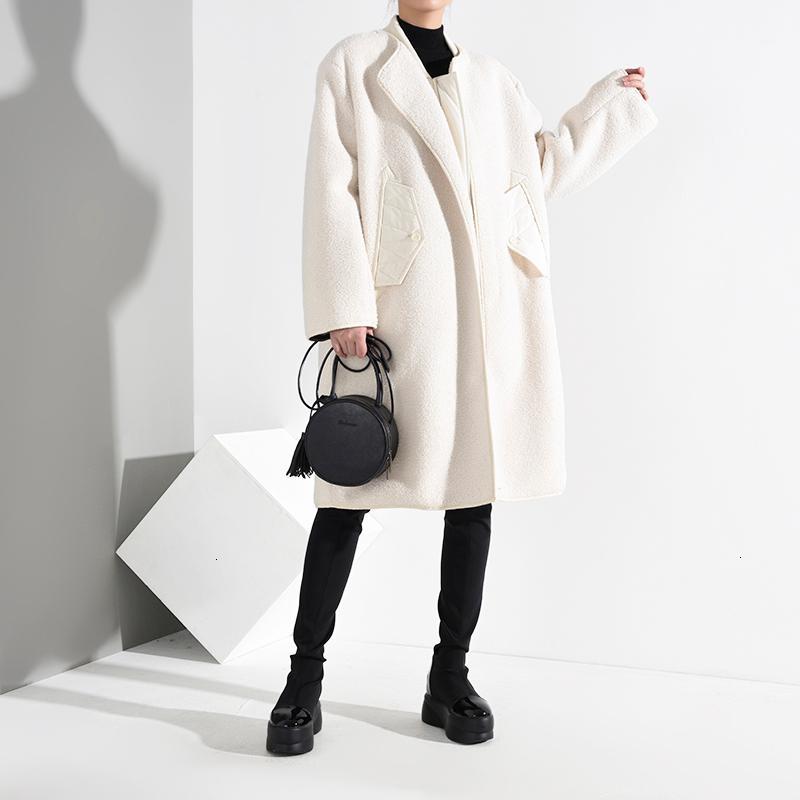 Loose Fit White coat Long Big Size Woolen Coat Parkas New Stand Collar Long Sleeve Women Fashion Autumn Winter 20201, Creamy white
Loose Fit White coat Long Big Size Woolen Coat Parkas New Stand Collar Long Sleeve Women Fashion Autumn Winter 20201, Creamy white