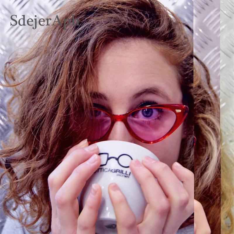 Vintage Cat Eye Triangle Sunglasses for Women Men Sunglasses 2020 Lady Retro Leopard Frame Gradien UV4001
Vintage Cat Eye Triangle Sunglasses for Women Men Sunglasses 2020 Lady Retro Leopard Frame Gradien UV4001