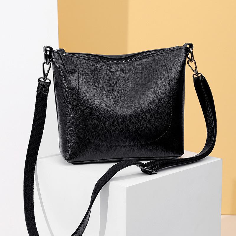 New Fashion PU Leather Crossbody Bags For Women 2021 Lady Handbags Designer Sac Main Femme Messenger Bag Female Flap Purses, Wine red
New Fashion PU Leather Crossbody Bags For Women 2021 Lady Handbags Designer Sac Main Femme Messenger Bag Female Flap Purses, Wine red