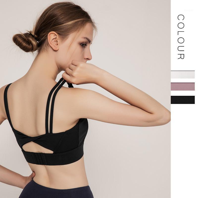 Top Women Shockproof Sports Bra Running Yoga Brassiere Workout Gym Fitness Sport Bra High Impact Padded Underwear Vest Tank1, Purple
Top Women Shockproof Sports Bra Running Yoga Brassiere Workout Gym Fitness Sport Bra High Impact Padded Underwear Vest Tank1, Purple