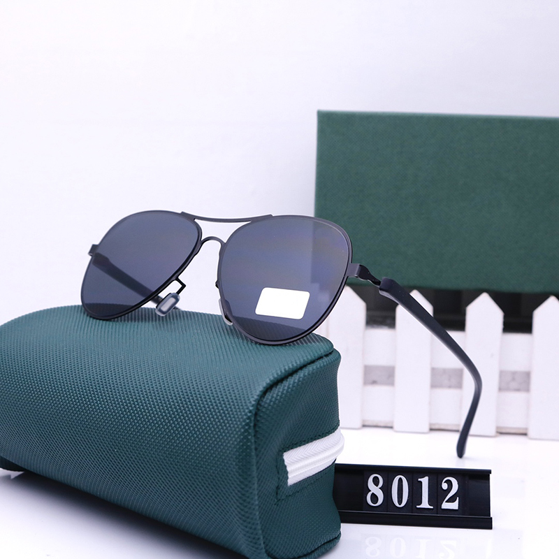 2022 Fashion Sunglass Couple Luxurys Designers Sunglasses For Women Mens Designer Sun Glasses Summer Brand Four Colors Eyewear 2112311D
2022 Fashion Sunglass Couple Luxurys Designers Sunglasses For Women Mens Designer Sun Glasses Summer Brand Four Colors Eyewear 2112311D