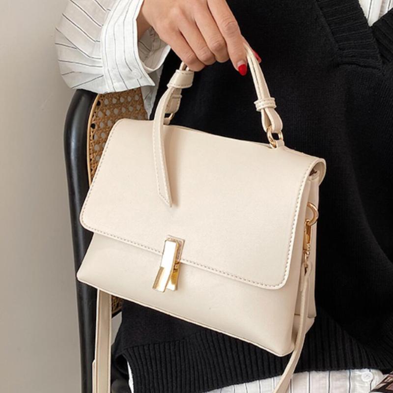 Elegant Female Solid color Tote bag 2021 Fashion New Quality PU Leather Women's Designer Handbag Lock Shoulder Messenger Bag, Black
Elegant Female Solid color Tote bag 2021 Fashion New Quality PU Leather Women's Designer Handbag Lock Shoulder Messenger Bag, Black