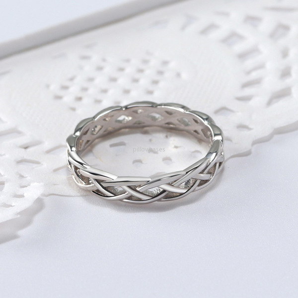 Women Rose gold Hollow knot braid ring silver Rings band for men women fashion jewelry will and sandy gift
Women Rose gold Hollow knot braid ring silver Rings band for men women fashion jewelry will and sandy gift