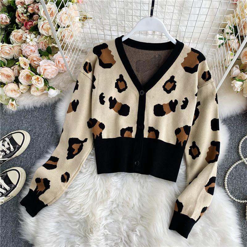 Vintage Leopard Print Cardigans V-neck Women 2020 Fall Winter Sweater Slim Cropped Top Korean Japan Style Coat Female HK035, Khaki
Vintage Leopard Print Cardigans V-neck Women 2020 Fall Winter Sweater Slim Cropped Top Korean Japan Style Coat Female HK035, Khaki
