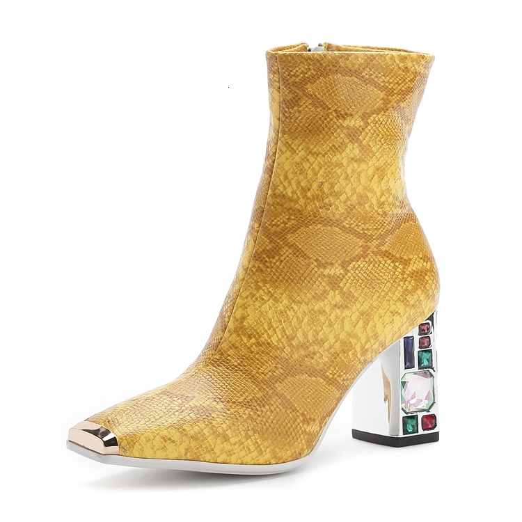 2021 or Girls'ankle Boots Made by Hand Special Threadbare Fabric of Snare Women's Shoes Europe and America Decorative Velvet-lined T84C, Yellow.
2021 or Girls'ankle Boots Made by Hand Special Threadbare Fabric of Snare Women's Shoes Europe and America Decorative Velvet-lined T84C, Yellow.
