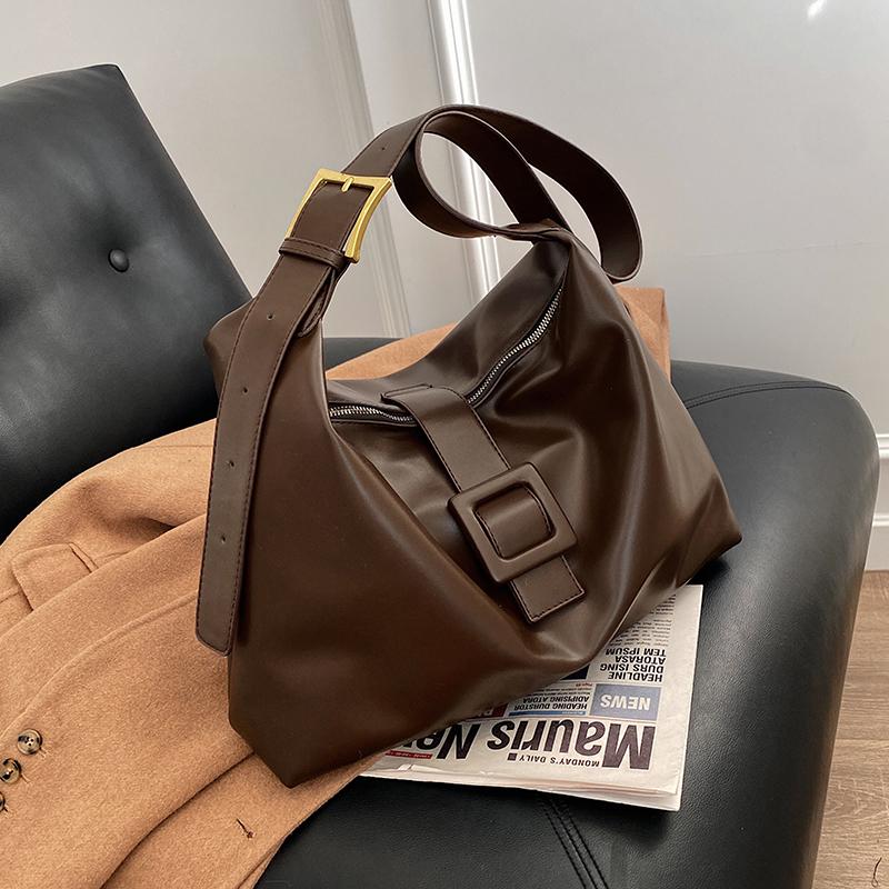 Original Design Large-capacity Female Bag 2021 New Korean Crossbody Bag High-end Western Style Shoulder Underarm, Black
Original Design Large-capacity Female Bag 2021 New Korean Crossbody Bag High-end Western Style Shoulder Underarm, Black
