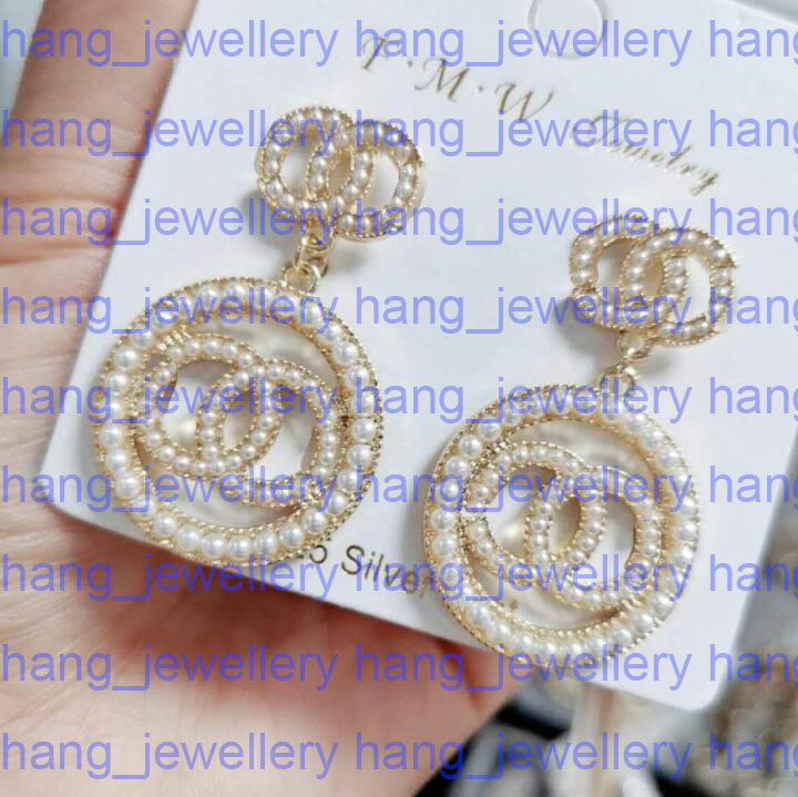Rhinestone Designer Earrings Fashion Letter Diamond Earrings Jewelry Top Fashion C Earring for Women Costume Decoration, White
Rhinestone Designer Earrings Fashion Letter Diamond Earrings Jewelry Top Fashion C Earring for Women Costume Decoration, White