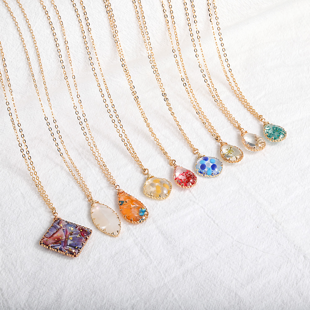 Fashion Resin Stone Druzy Necklaces Flower Shell Gold Plated Geometry Stone Pendant Necklace For Elegant Women Girls Fashion Jewelry 
Fashion Resin Stone Druzy Necklaces Flower Shell Gold Plated Geometry Stone Pendant Necklace For Elegant Women Girls Fashion Jewelry